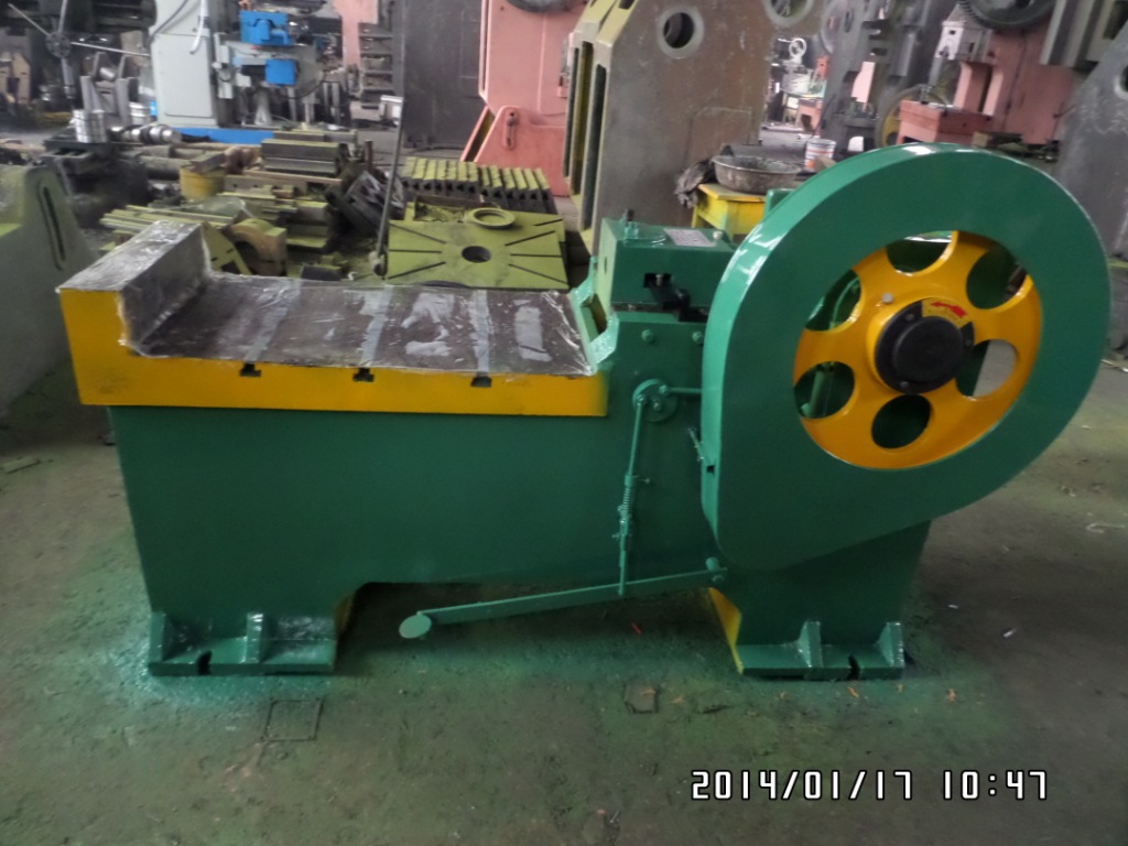 淄博东汐机械 25吨卧式普通冲床的专业选择